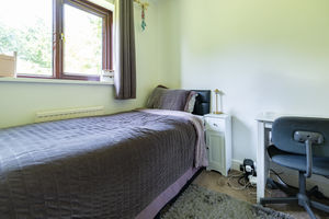 Bedroom- click for photo gallery